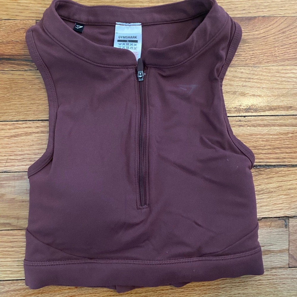 Gymshark burgundy red zip-up sports bra